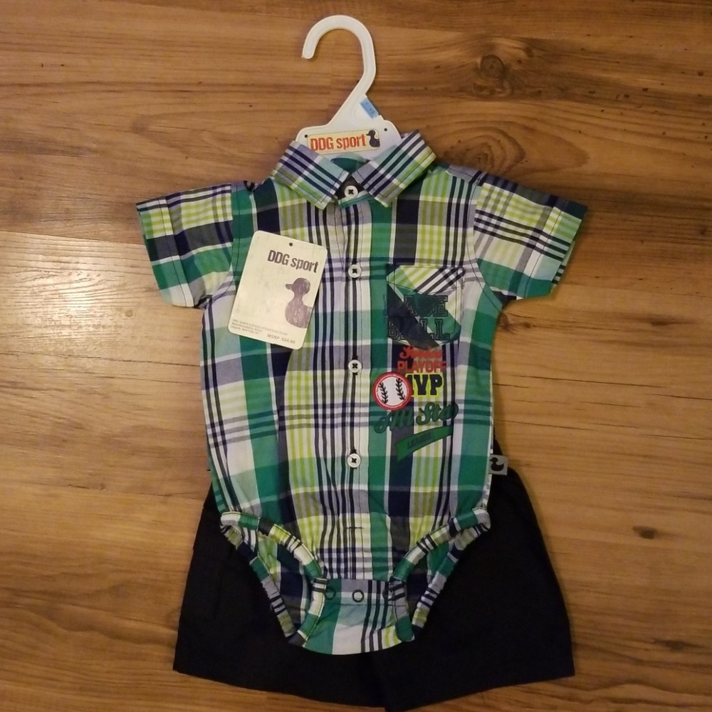 Dog sport brand boys 3-6 months 2 piece outfit